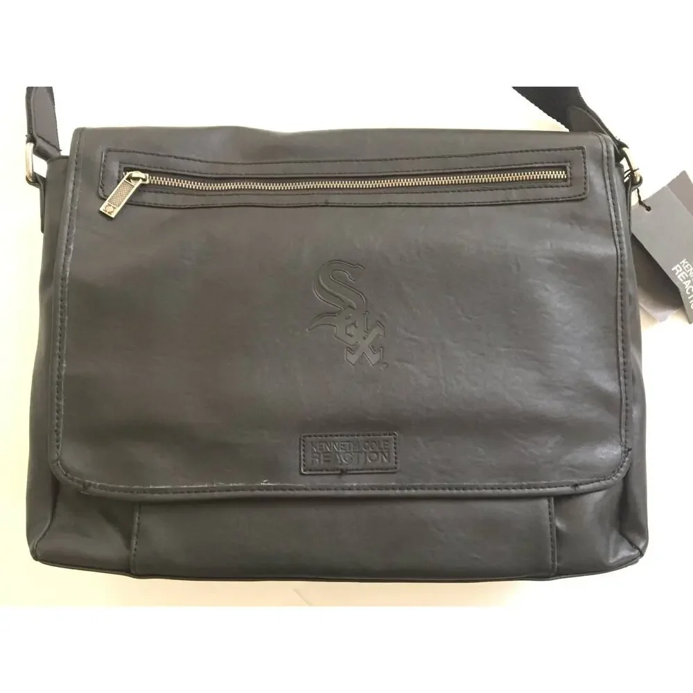 Kenneth‎ Cole Reaction Laptop Computer Case/Bag with Sox Logo Embossed